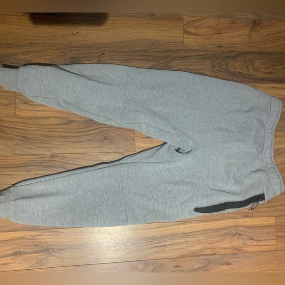 Nike Tech fleece pants Small - Picture 4 of 4